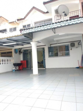 D'Rusa Homestay